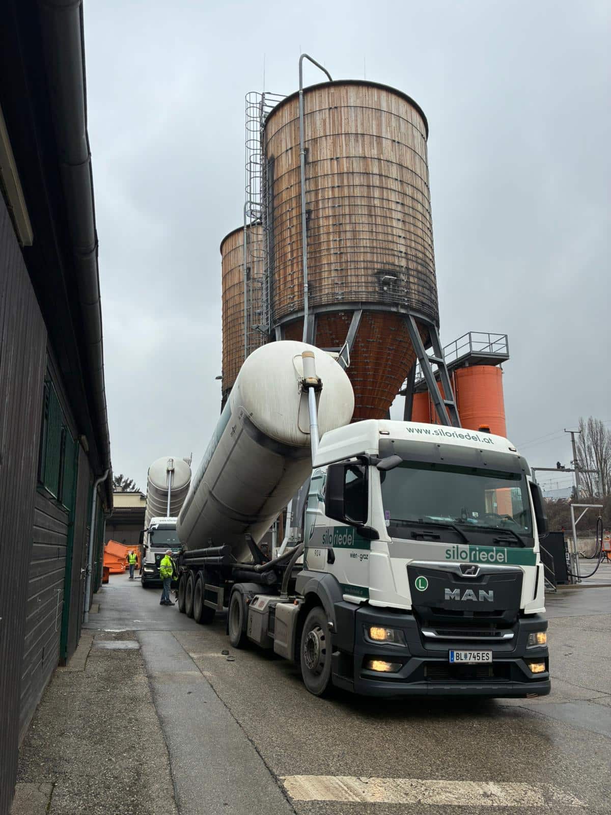 WhatsApp Image at ()